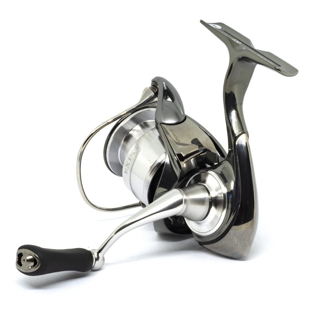 Котушка Daiwa 22 Exist G PC LT 2500D