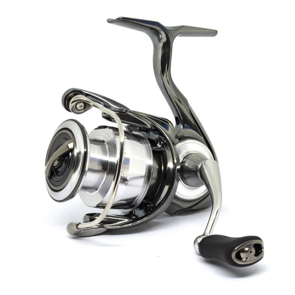 Котушка Daiwa 22 Exist G PC LT 2500D
