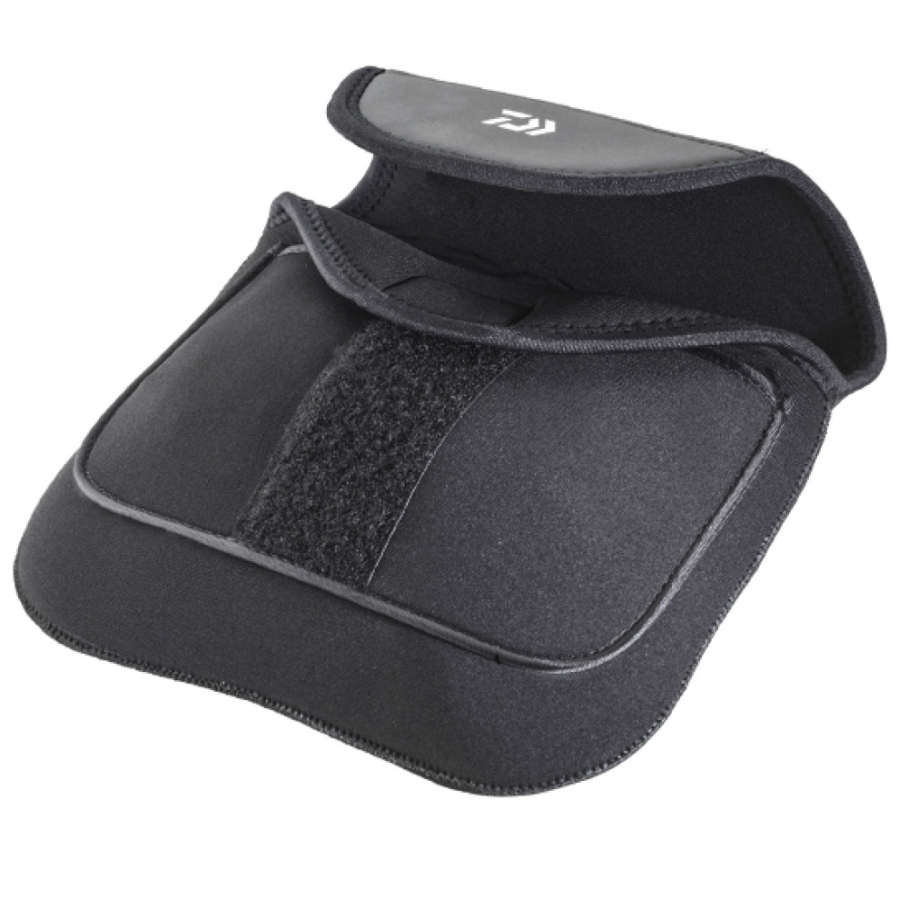 Чохол для котушок Daiwa Neoprene Reel Cover L 23.5x18cm 4500-8000 size