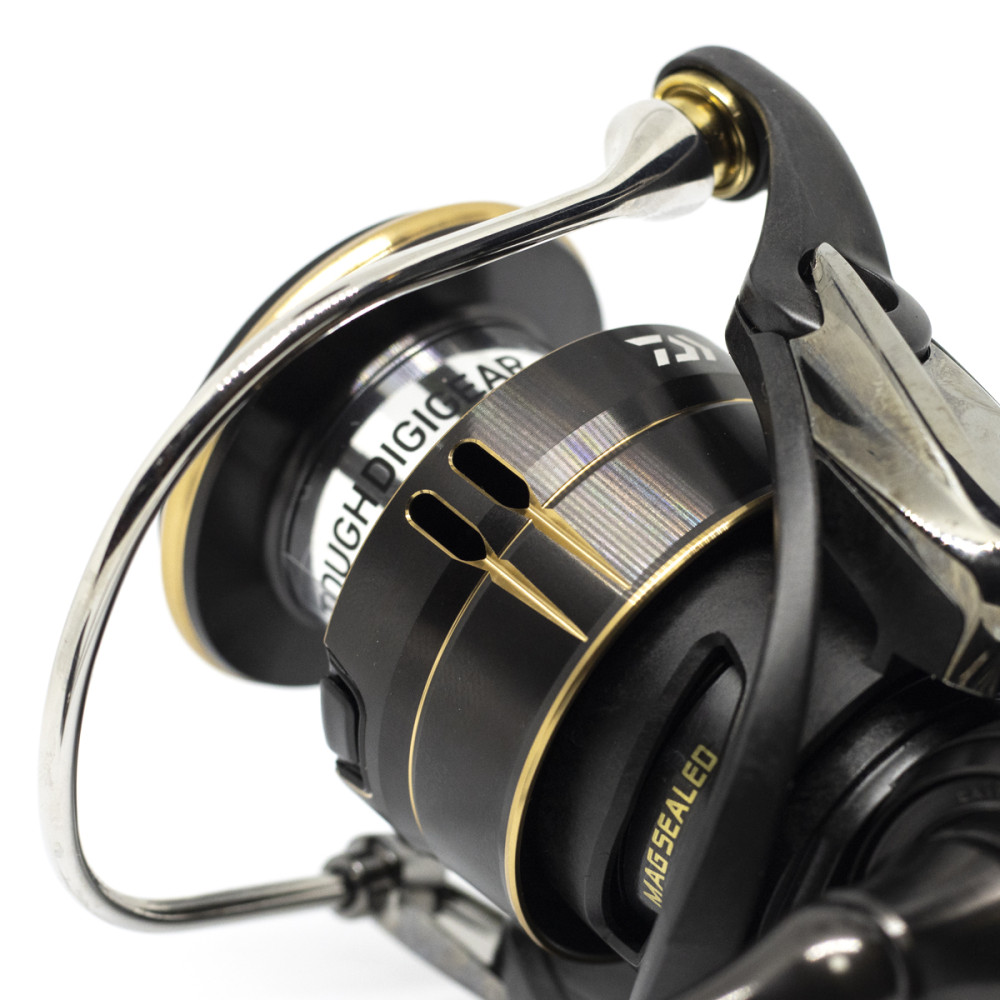 Котушка Daiwa 20 Ballistic EX LT 2500D-XH