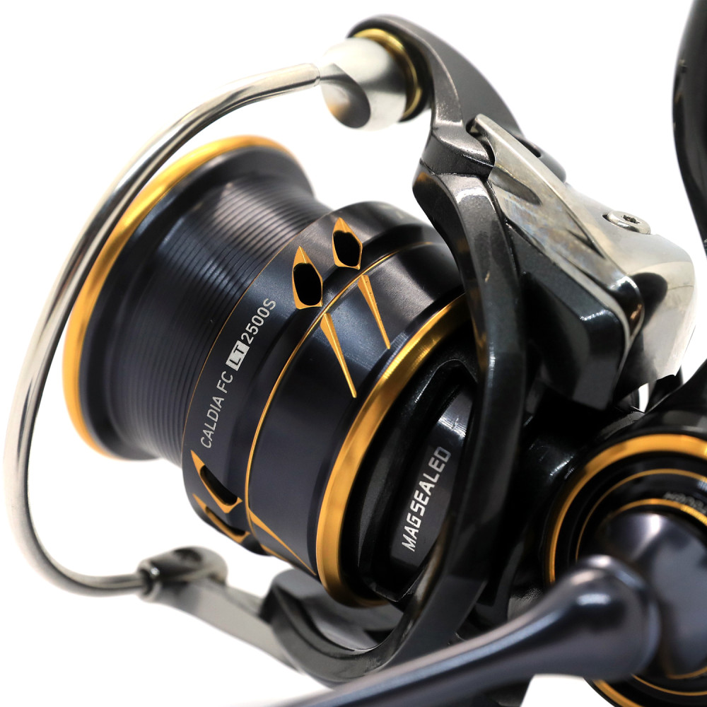 Котушка Daiwa 21 Caldia FC LT 2500S