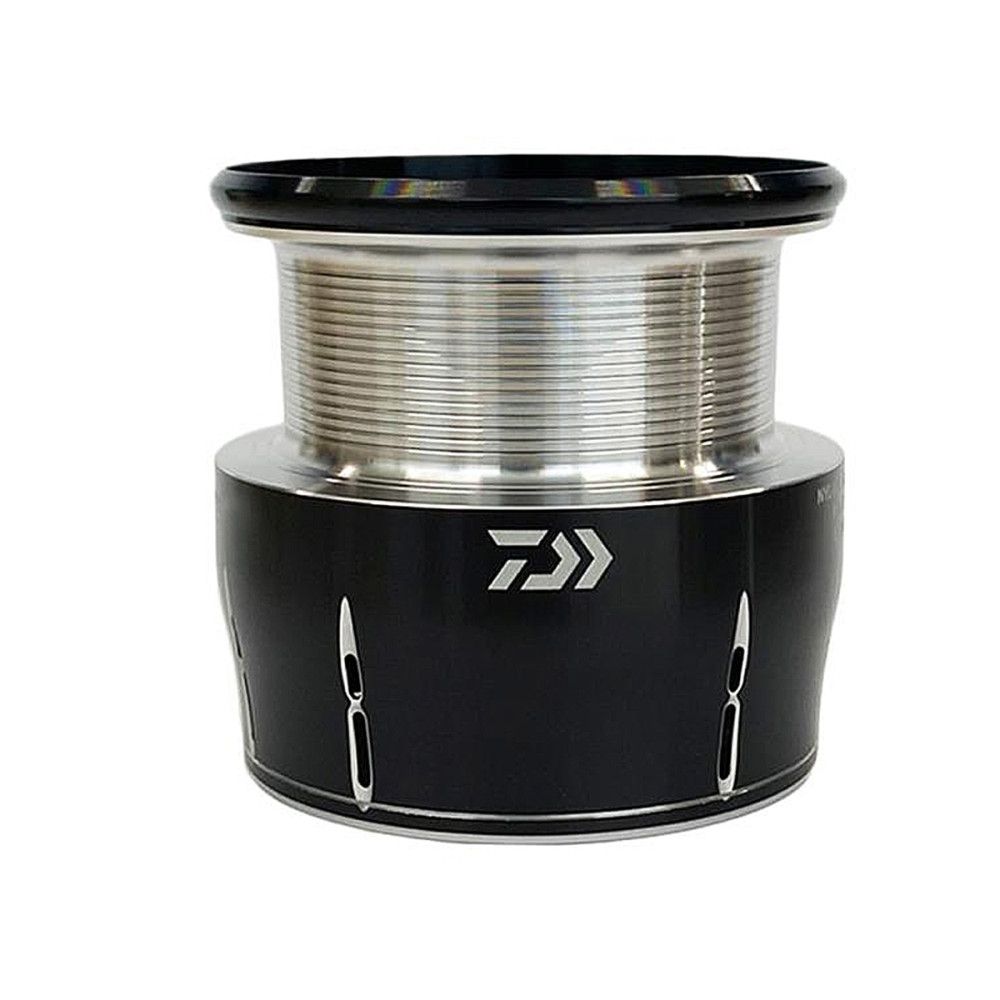 Шпуля Daiwa 24 Luvias LT2000S-P